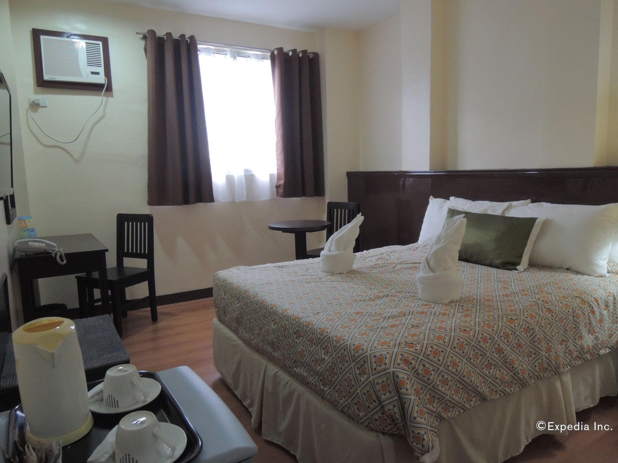 Days Hotel Cebu - Toledo Екстер'єр фото